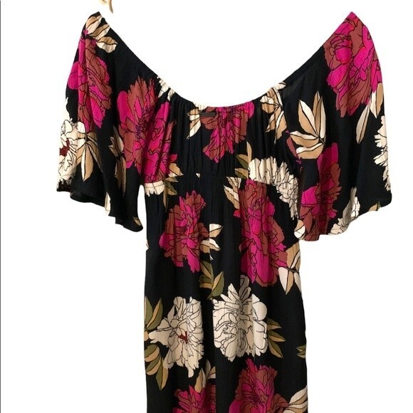 NWOT Billabong Floral dress. Size XS. - Picture 4 of 6
